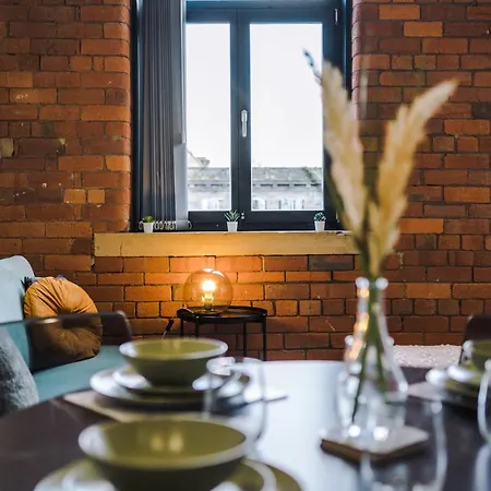 Apartment Modern 2 Bedroom Bradford - Sleeps 5 *