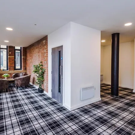 Modern 2 Bedroom Bradford - Sleeps 5 * Bradford (West Yorkshire)