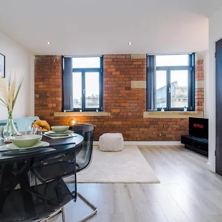 Modern 2 Bedroom Bradford - Sleeps 5